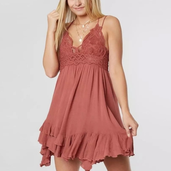 Free People Dresses & Skirts - Free People Adella Coral Slip Dress